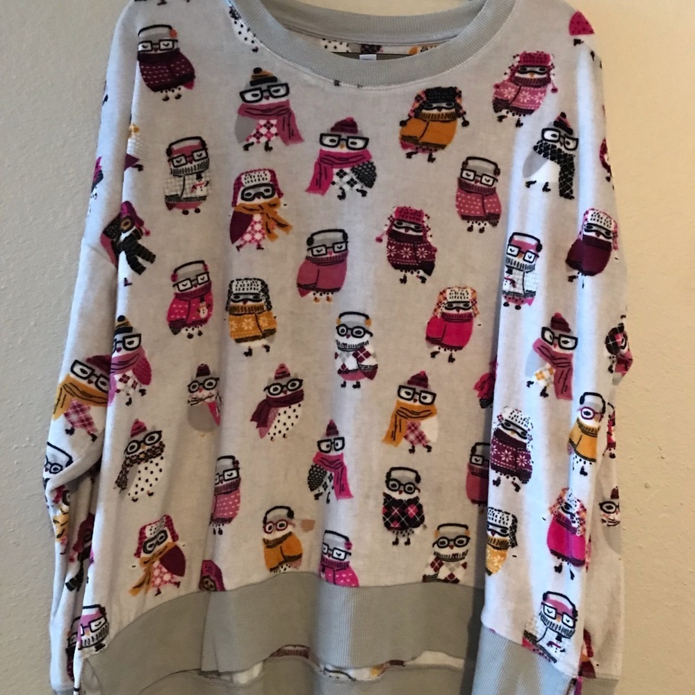 Owl Print Long Sleeve Top in Light Gray and Pink